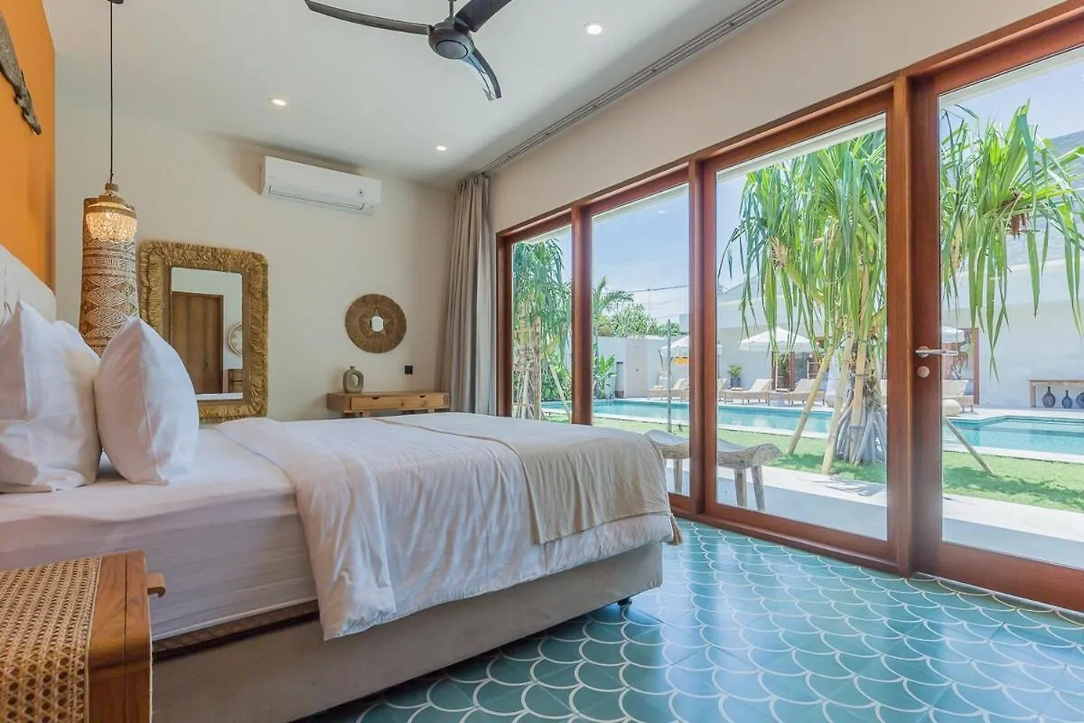 Villa Jinjah Soul Luxury 5Br Villa,18M Pool & Garden 세미냑 인도네시아