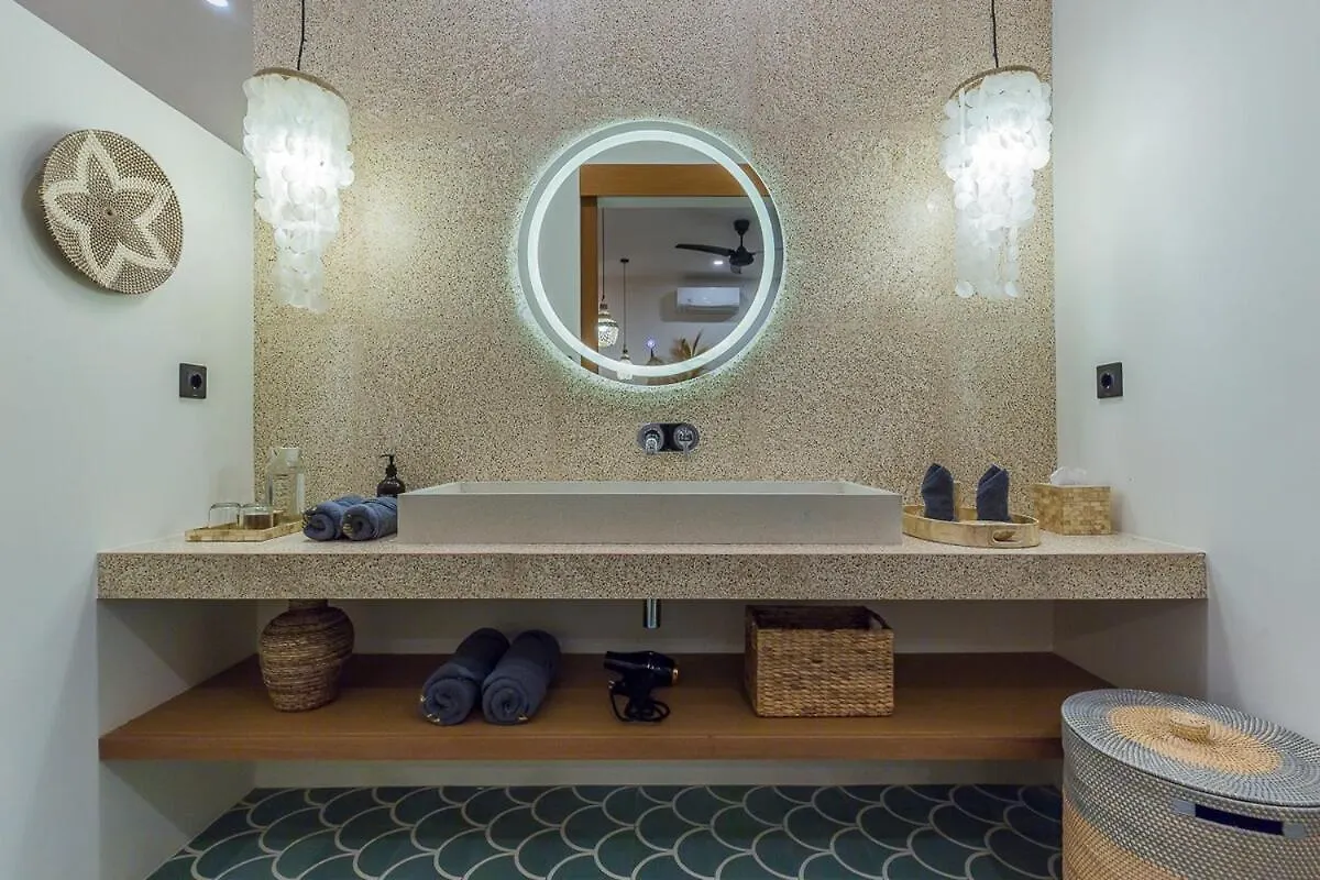 Villa Jinjah Soul Luxury 5Br Villa,18M Pool & Garden 세미냑
