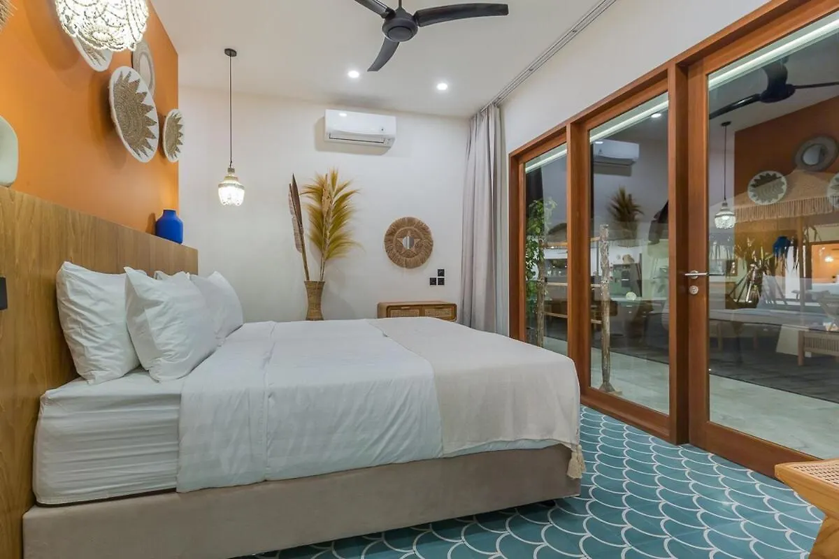 Villa Jinjah Soul Luxury 5Br Villa,18M Pool & Garden 세미냑 0*,
