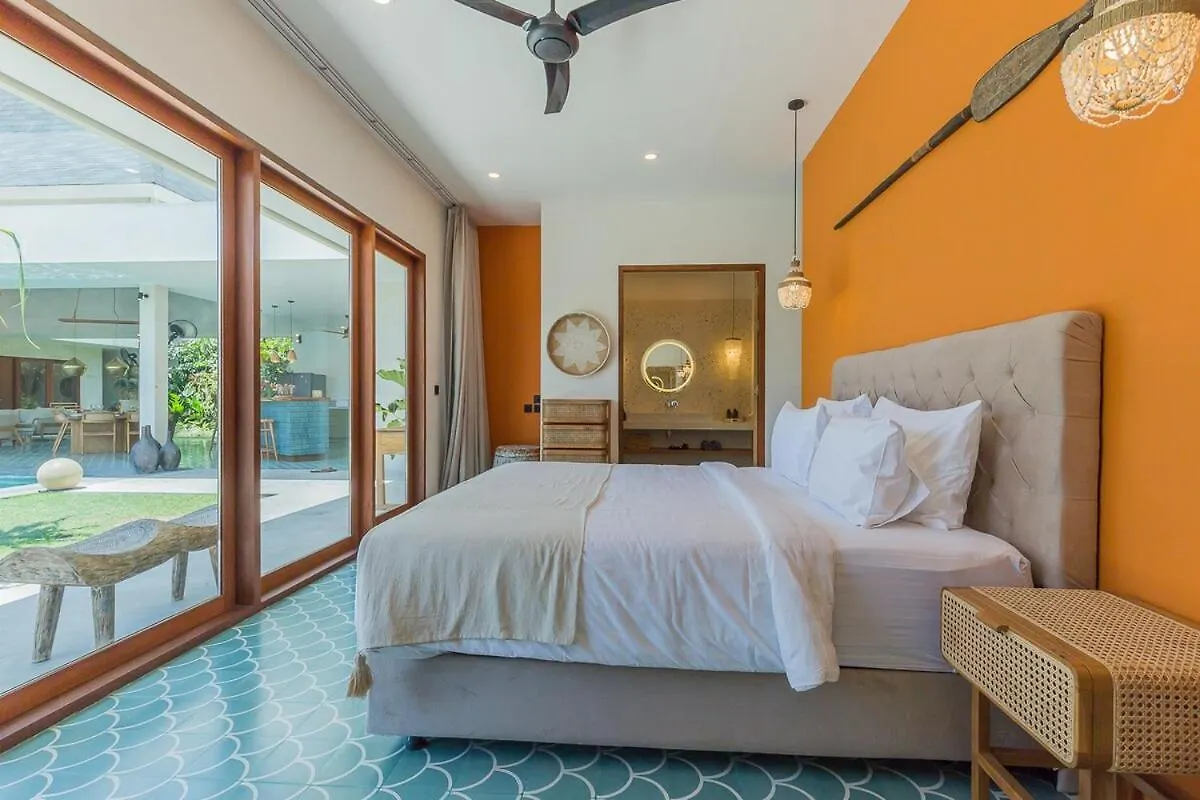 Villa Jinjah Soul Luxury 5Br Villa,18M Pool & Garden 세미냑